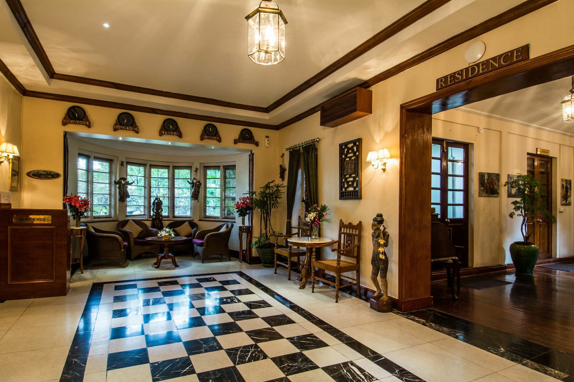 Savoy Hotel Yangon Dış mekan fotoğraf