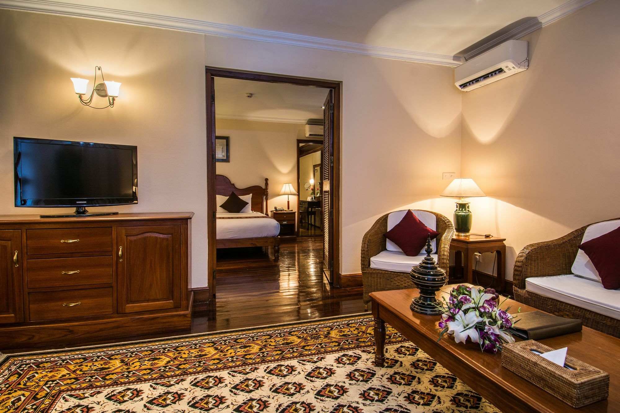 Savoy Hotel Yangon Dış mekan fotoğraf