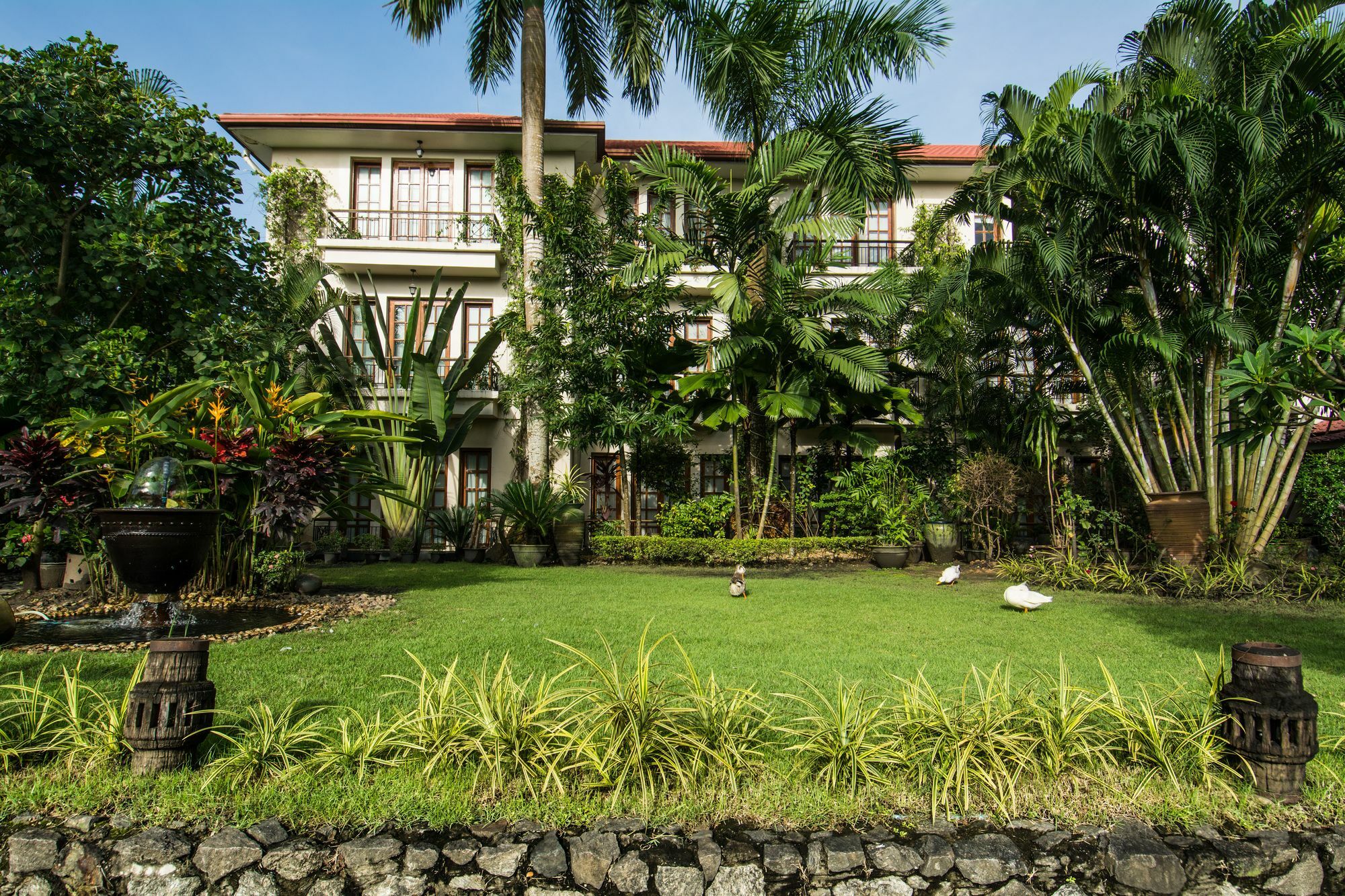 Savoy Hotel Yangon Dış mekan fotoğraf