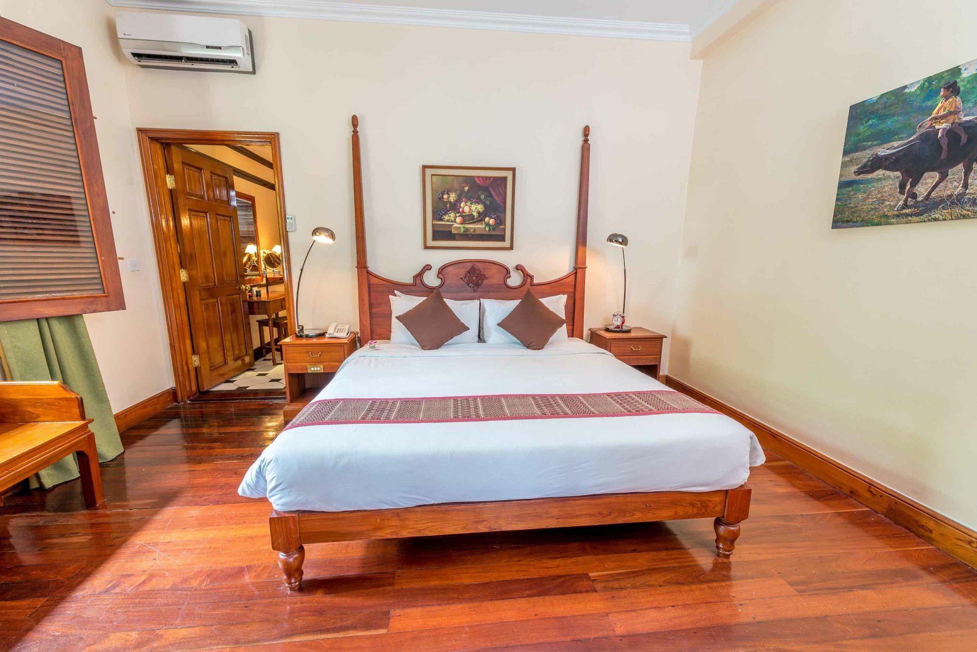 Savoy Hotel Yangon Dış mekan fotoğraf